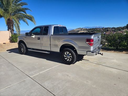 Used 2010 Ford F150 FX4 image 2