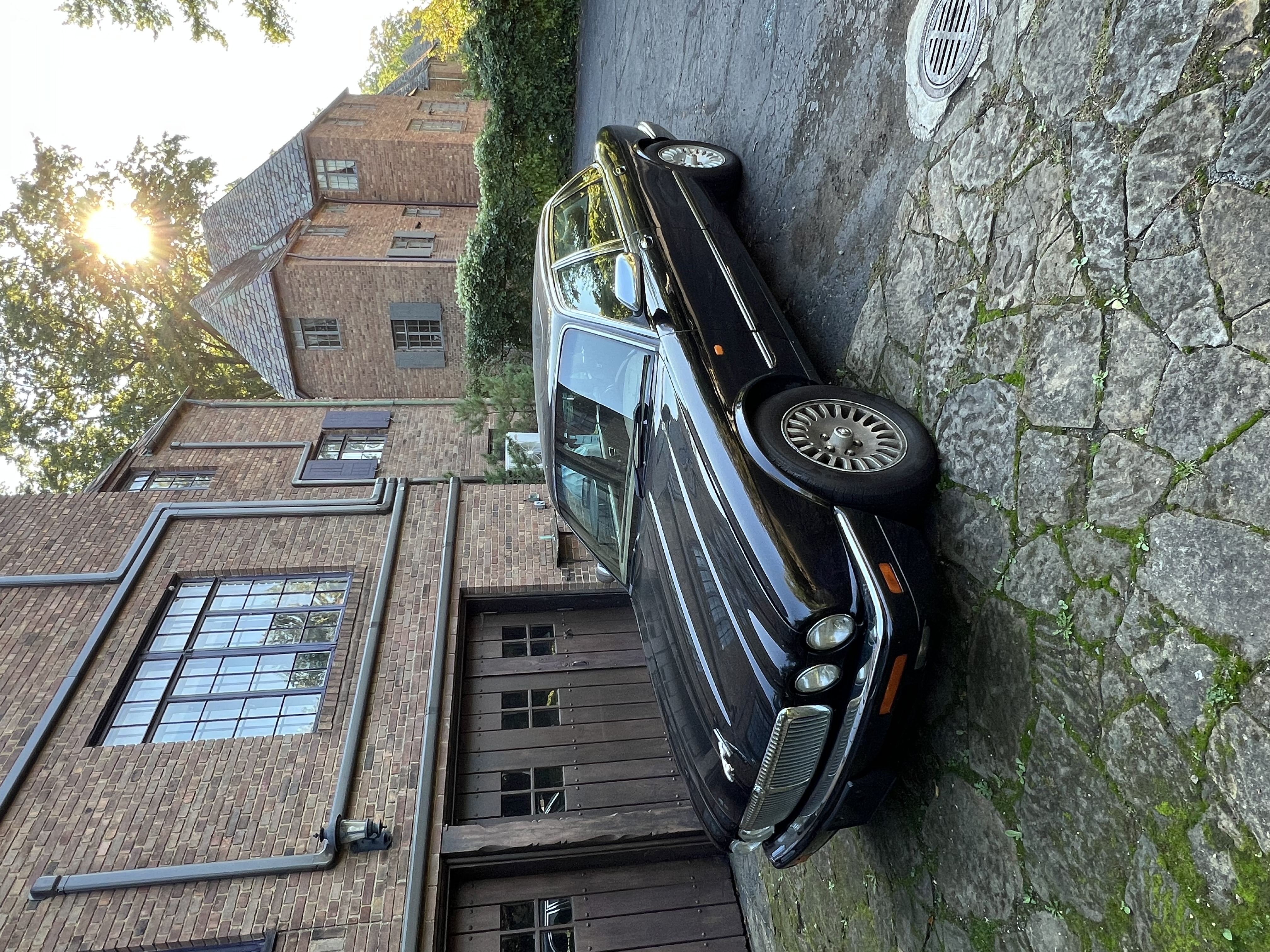 Used 1997 Jaguar XJ Vanden Plas RWD image 5