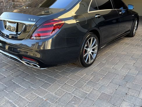 Used 2019 Mercedes-Benz S 63 AMG S 4MATIC Sedan image 30