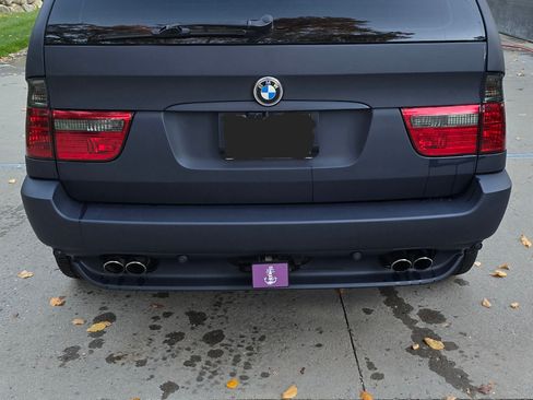 Used 2005 BMW X5 4.4i image 9