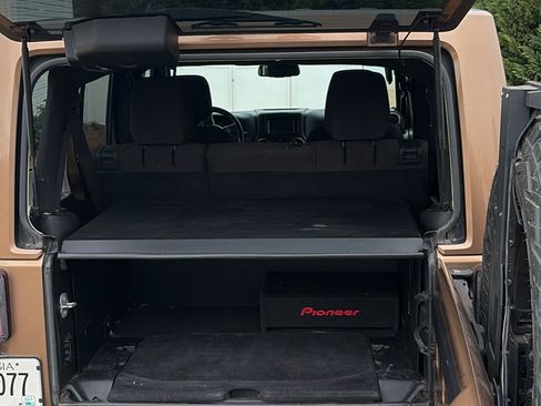 Used 2015 Jeep Wrangler Unlimited Sport w/ Quick Order Package 24S image 6