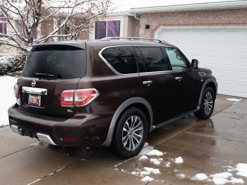 Used 2017 Nissan Armada SL w/ Technology Package image 5