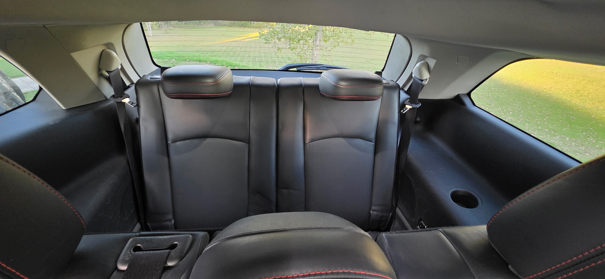 Used 2015 Dodge Journey R/T w/ Flexible Seating Group FWD image 12
