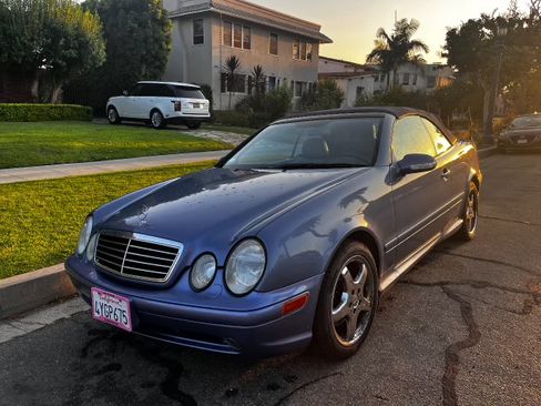 Used 2002 Mercedes-Benz CLK 430 Cabriolet image 2
