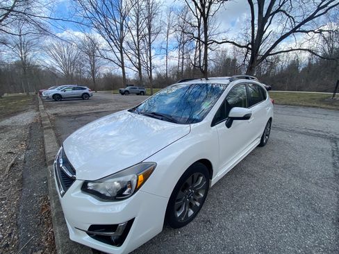 Used 2015 Subaru Impreza 2.0i Sport Premium image 4