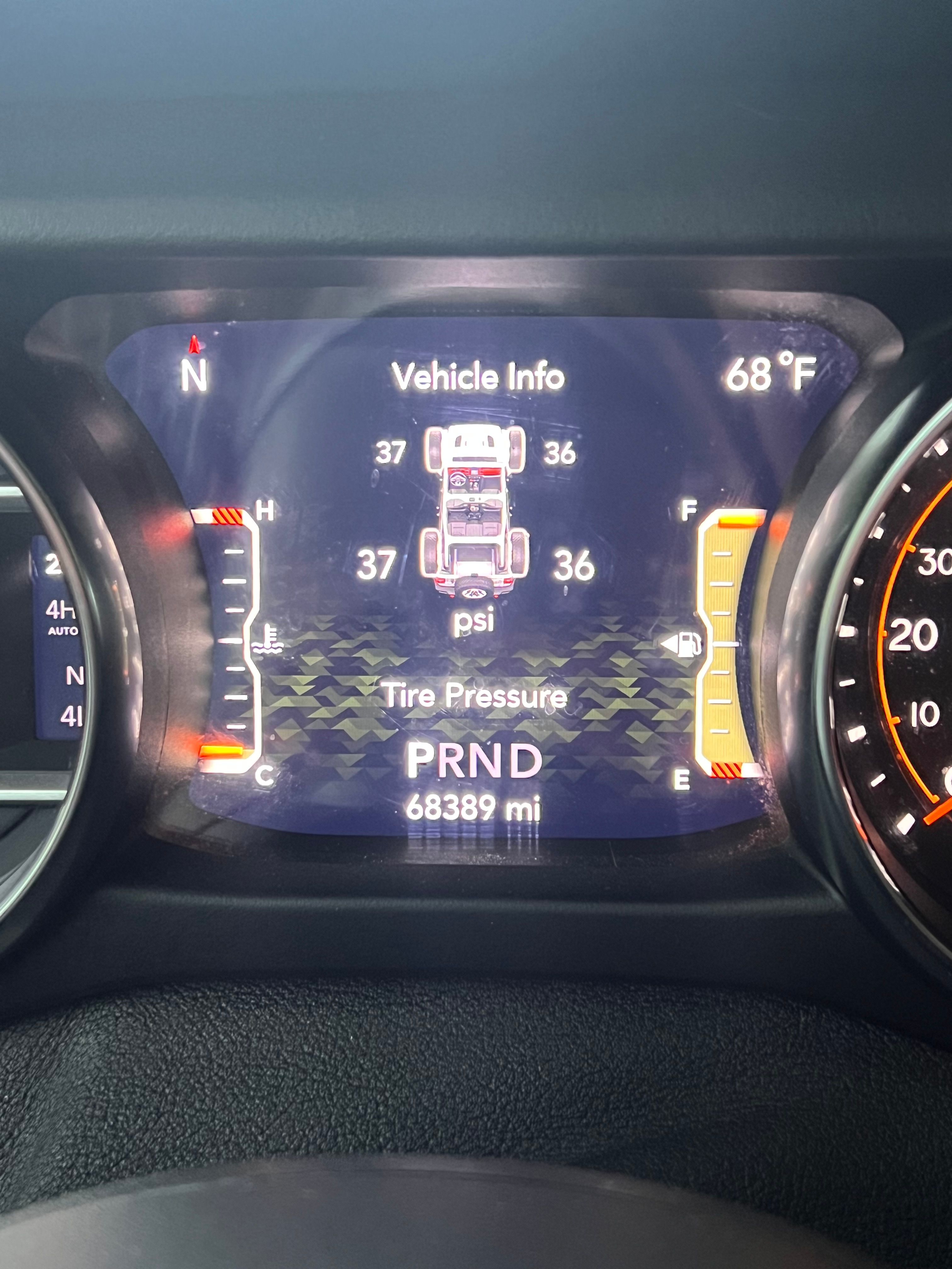 Used 2021 Jeep Wrangler Unlimited Sahara AWD/4WD image 17