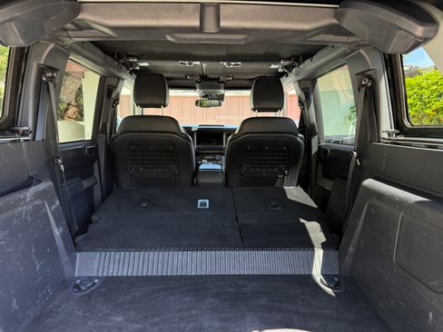 Used 2021 Ford Bronco First Edition AWD/4WD image 15