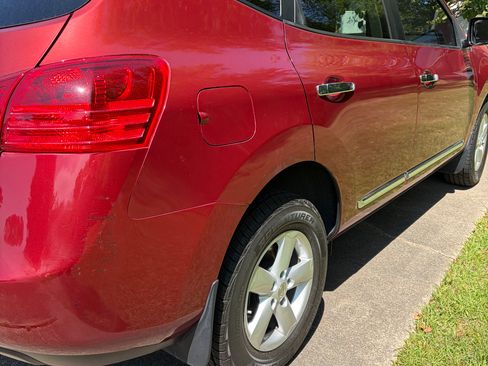 Used 2013 Nissan Rogue S w/ Special Edition Pkg image 2