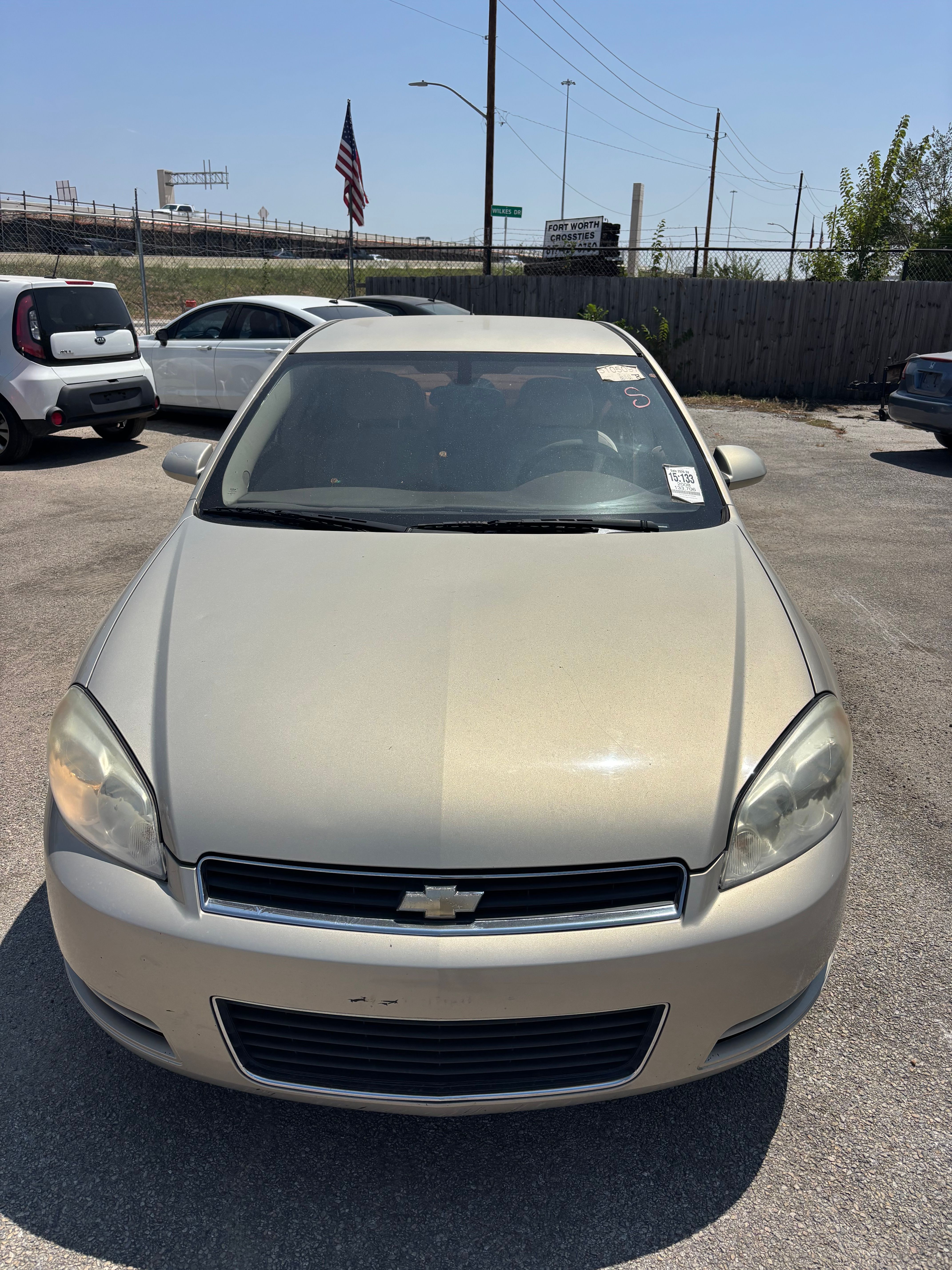 Used 2008 Chevrolet Impala LT FWD image 1
