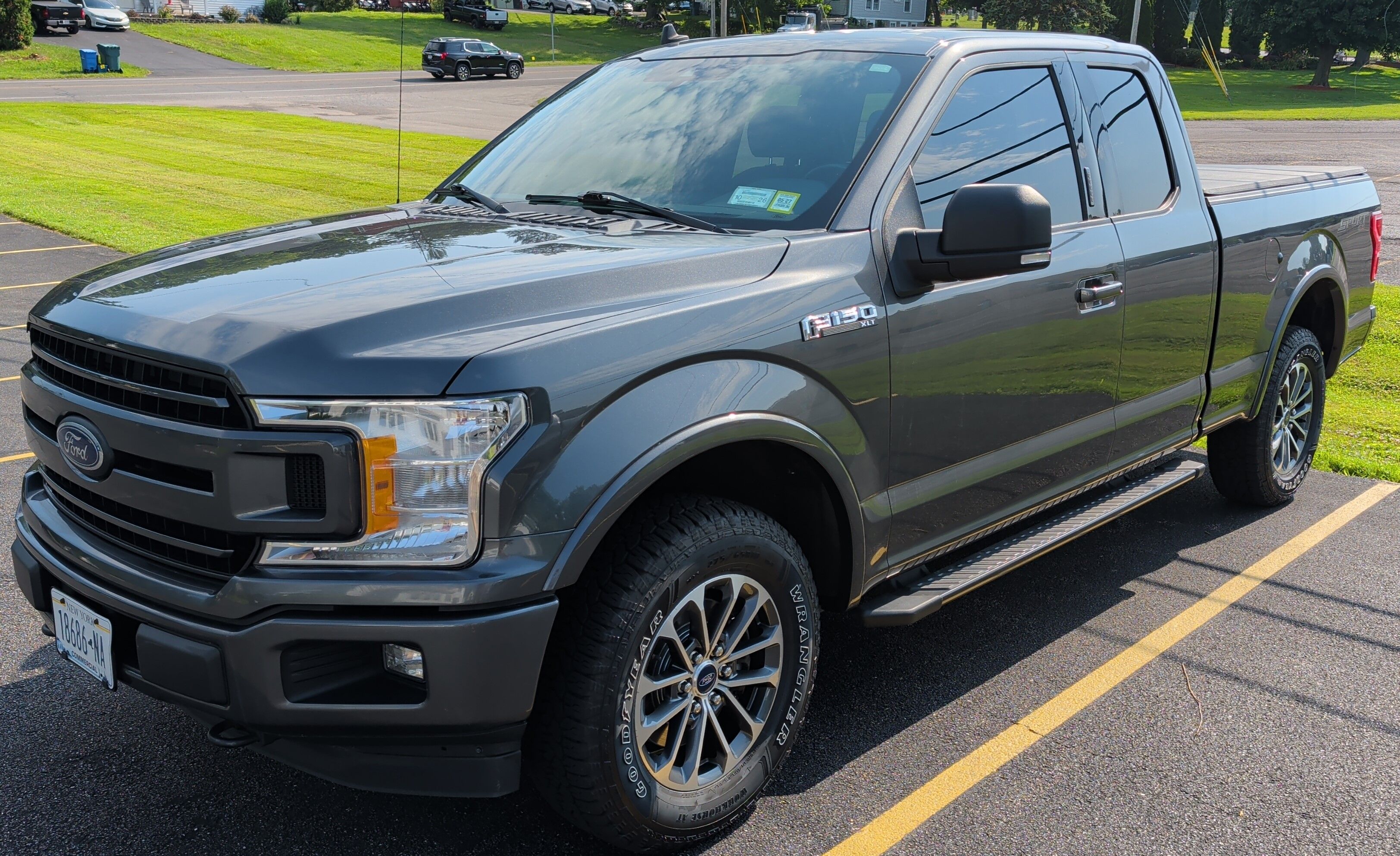 Used 2020 Ford F150 XLT w/ Equipment Group 302A Luxury AWD/4WD image 1