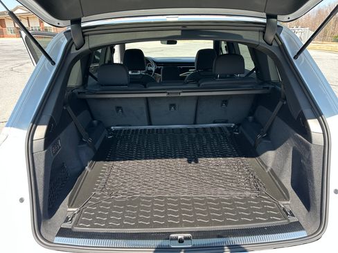 Used 2021 Audi Q7 3.0T Premium Plus w/ Premium Plus Package image 24