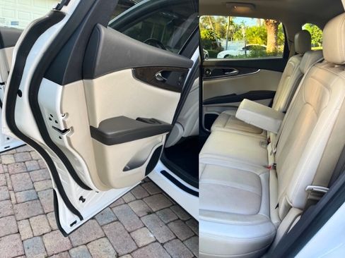 Used 2019 Lincoln Nautilus Reserve w/ Driver Assistance Package image 26