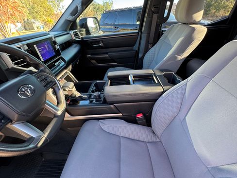 Used 2025 Toyota Tundra SR5 image 11