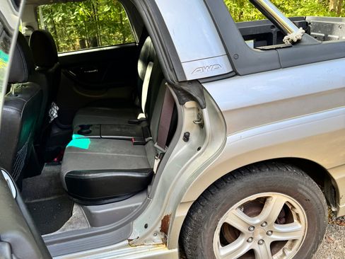Used 2003 Subaru Baja AWD/4WD image 10