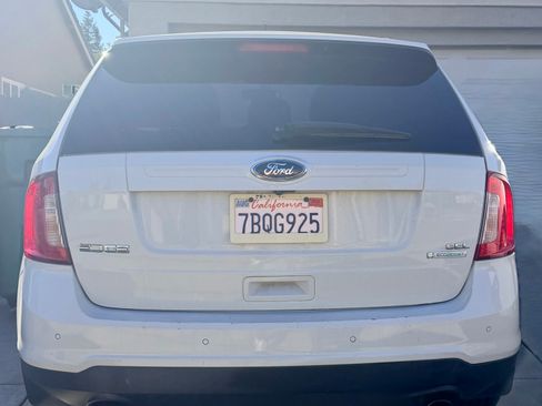 Used 2013 Ford Edge SEL image 15