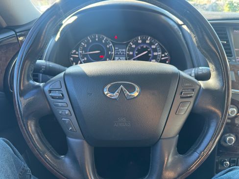 Used 2012 INFINITI QX56 2WD w/ Deluxe Touring Pkg image 13