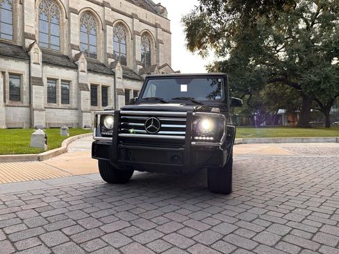 Used 2017 Mercedes-Benz G 550 image 2
