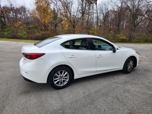 Used 2016 MAZDA MAZDA3 i Sport w/ Preferred Equipment Package image 6