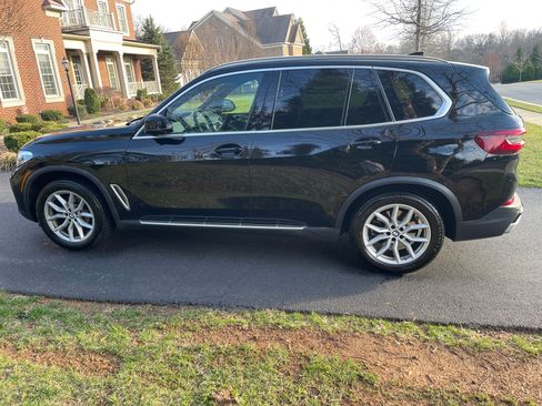 Used 2023 BMW X5 xDrive40i w/ Luxury Seating Package image 13