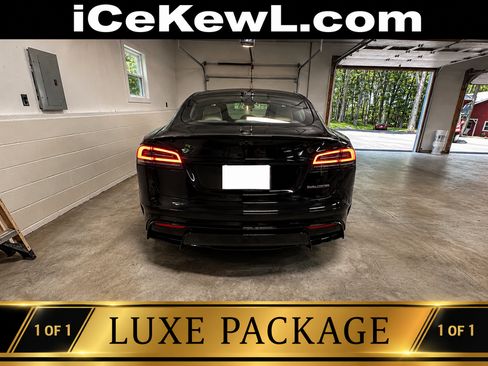Used 2026 Tesla Model S Plaid AWD/4WD image 6