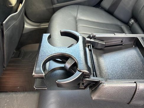 Used 2016 Mercedes-Benz E 400 4MATIC Sedan image 14