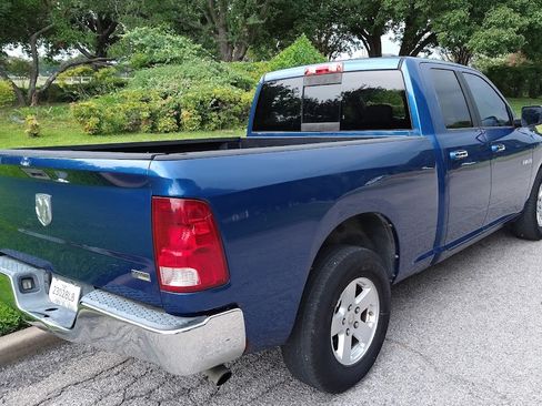 Used 2009 Dodge Ram 1500 Truck SLT image 5