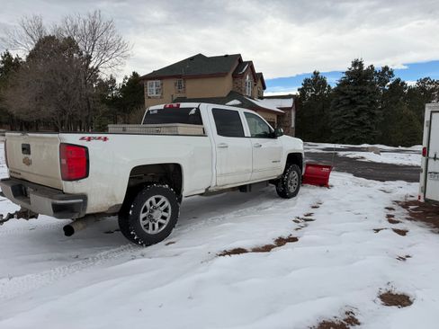 Used 2016 Chevrolet Silverado 2500 LT image 5