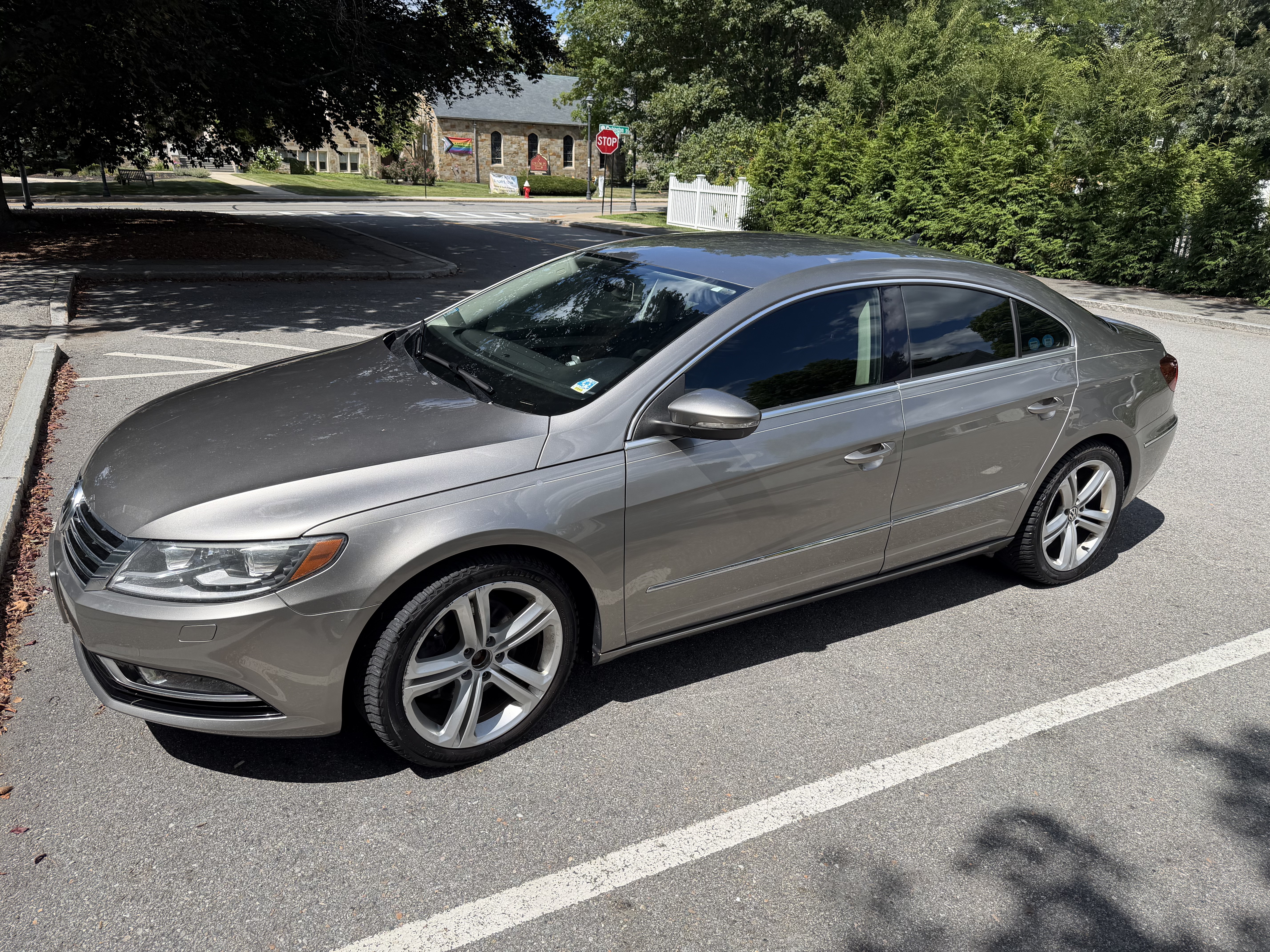 Used 2013 Volkswagen CC Sport Plus FWD image 1