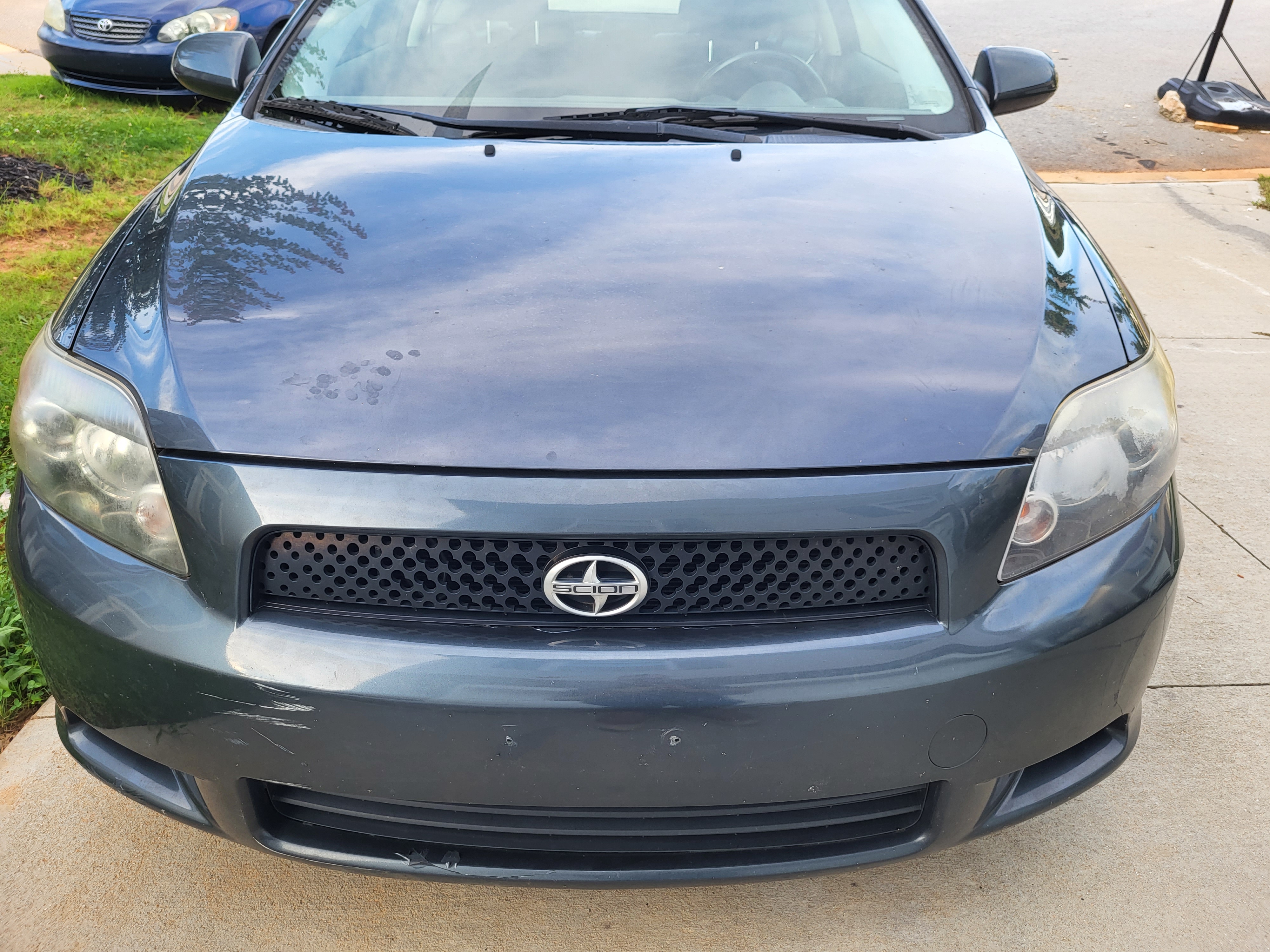 Used 2010 Scion tC FWD image 1
