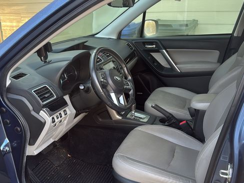 Used 2017 Subaru Forester 2.5i Limited image 9