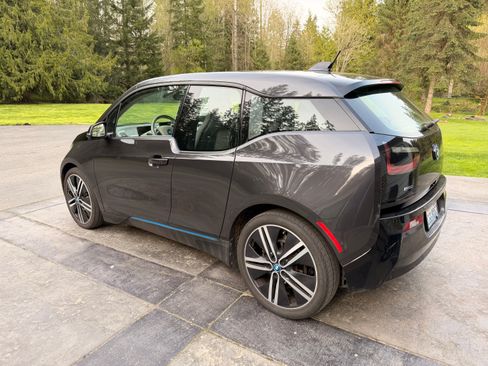 Used 2015 BMW i3 w/ Range Extender RWD image 2