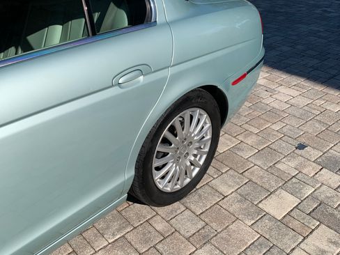 Used 2005 Jaguar S-TYPE 4.2 image 10