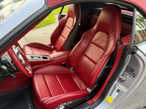 Used 2012 Porsche 911 Carrera S image 12