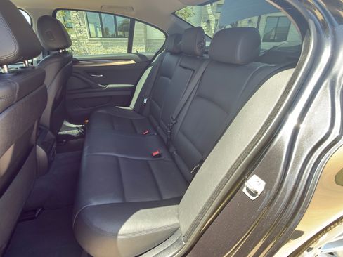Used 2015 BMW 535i Sedan RWD image 16