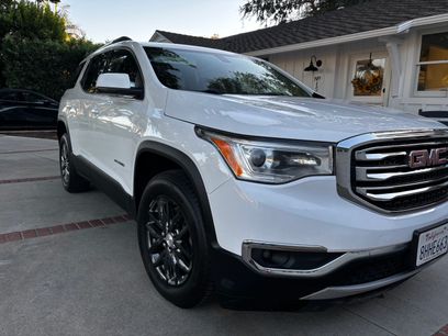 Used 2018 GMC Acadia SLT