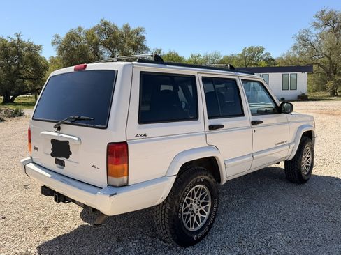 Used 1998 Jeep Cherokee 4WD 4-Door image 8
