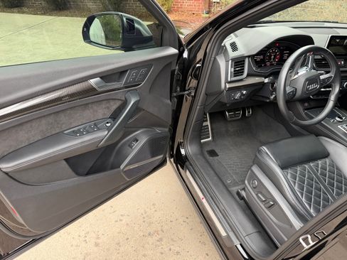 Used 2018 Audi SQ5 Prestige image 13
