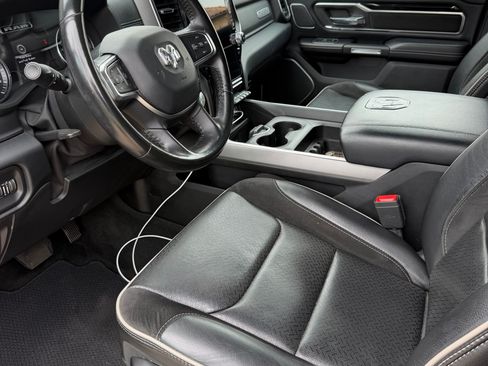 Used 2021 RAM 1500 Laramie RWD image 9
