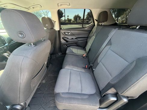 Used 2020 Chevrolet Traverse LS w/ LPO, Cargo Package FWD image 14