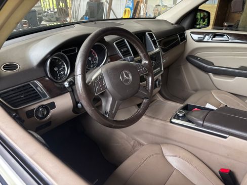 Used 2014 Mercedes-Benz ML 350 2WD image 9
