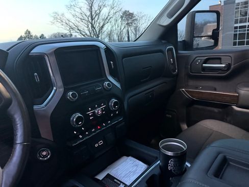 Used 2021 GMC Sierra 1500 Elevation w/ Preferred Package AWD/4WD image 8