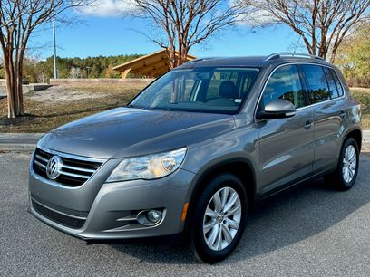 Used 2010 Volkswagen Tiguan SE