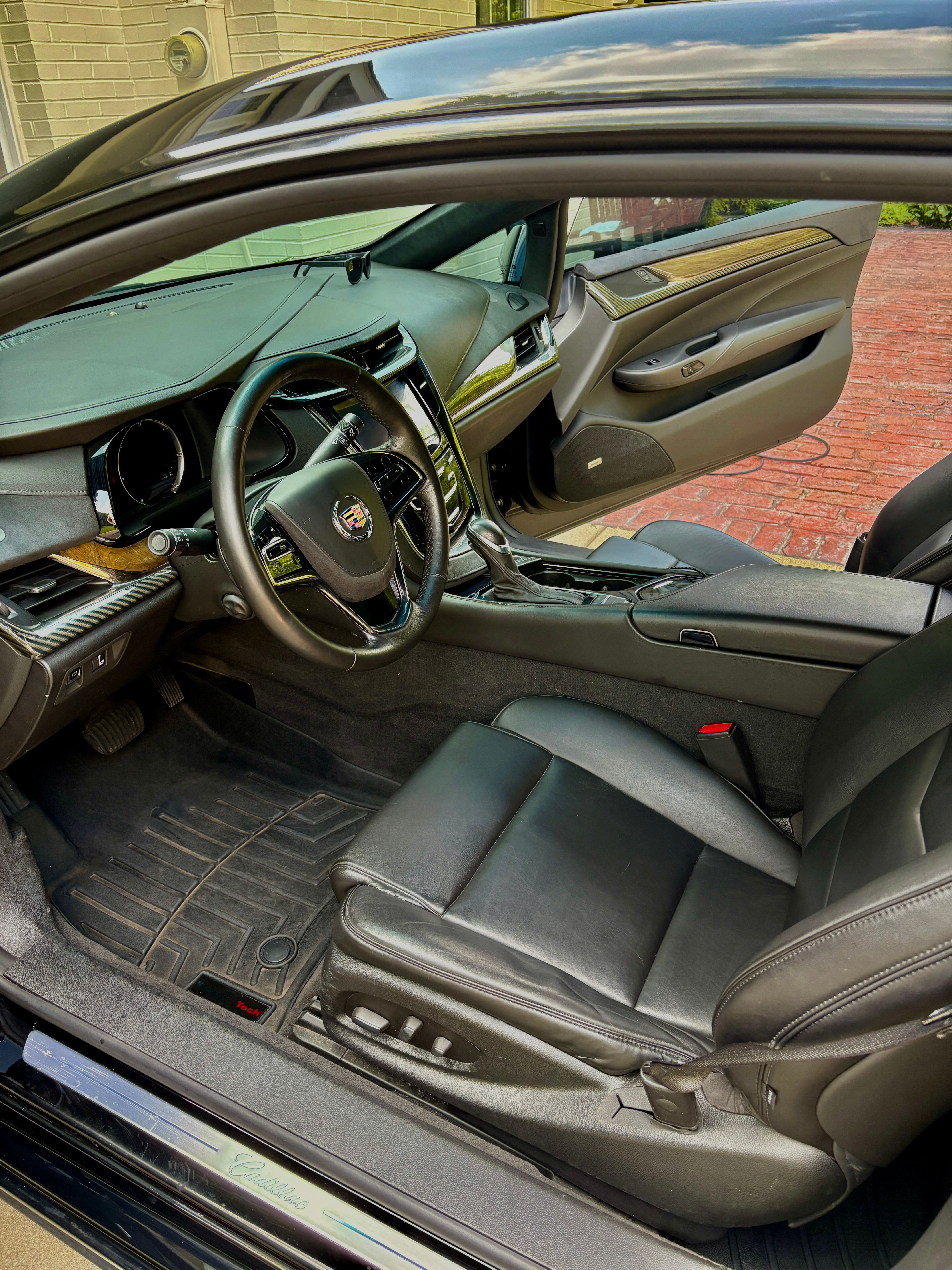 Used 2014 Cadillac ELR w/ Luxury Package FWD image 20