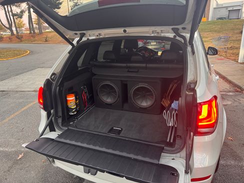 Used 2015 BMW X5 xDrive35i image 10