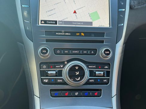 Used 2019 Lincoln MKZ Reserve w/ Luxury Package image 6