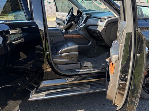 Used 2017 Chevrolet Tahoe Premier image 5