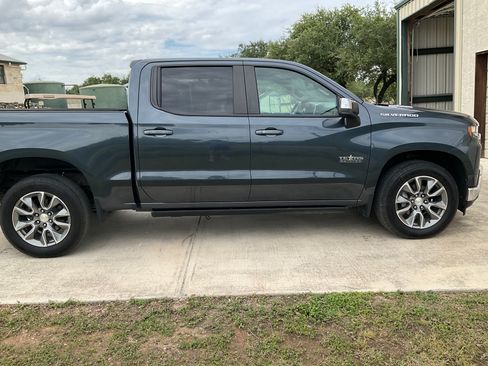 Used 2021 Chevrolet Silverado 1500 LT w/ Texas Edition Plus RWD image 5