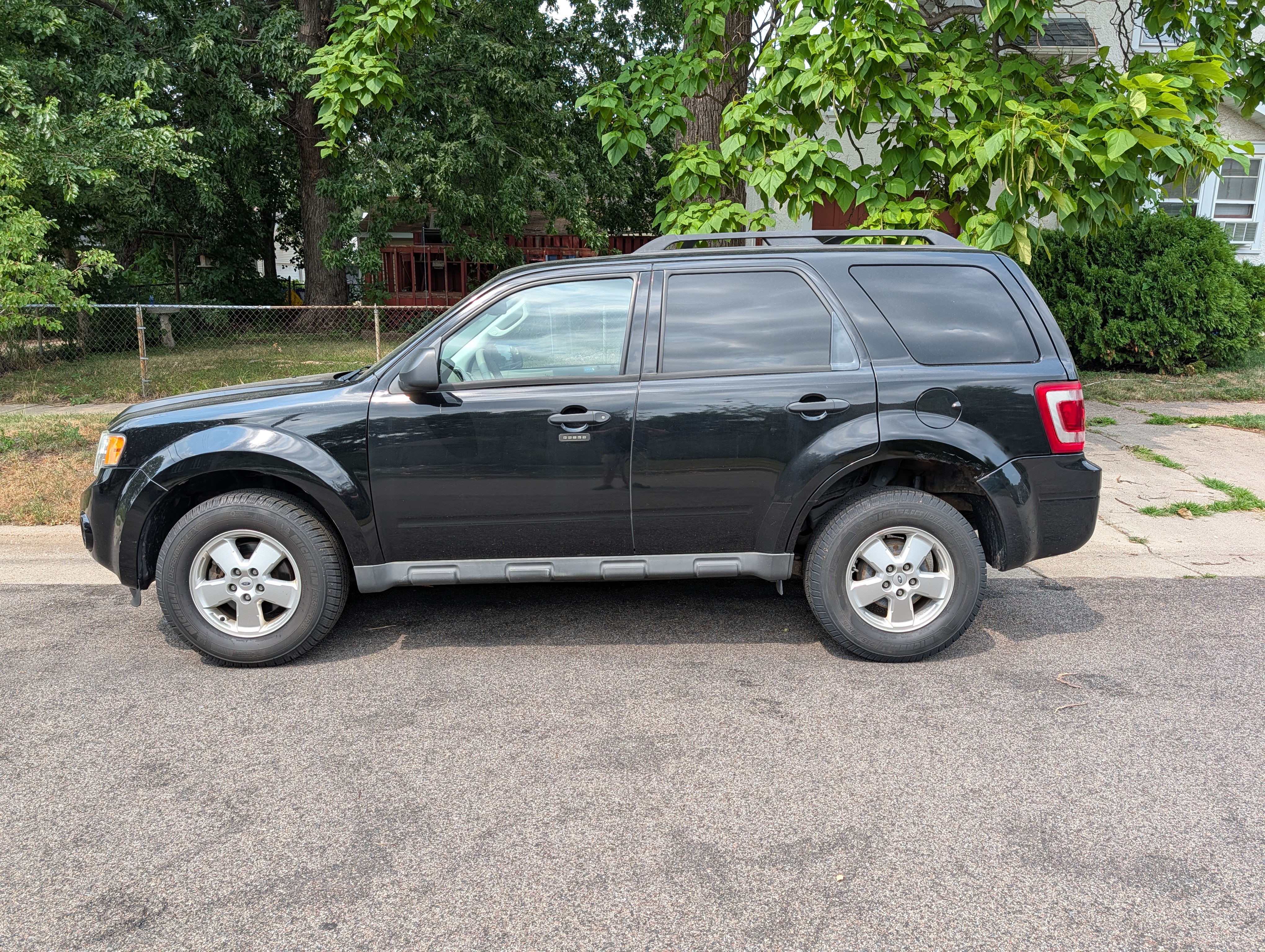 Used 2012 Ford Escape XLT FWD image 6