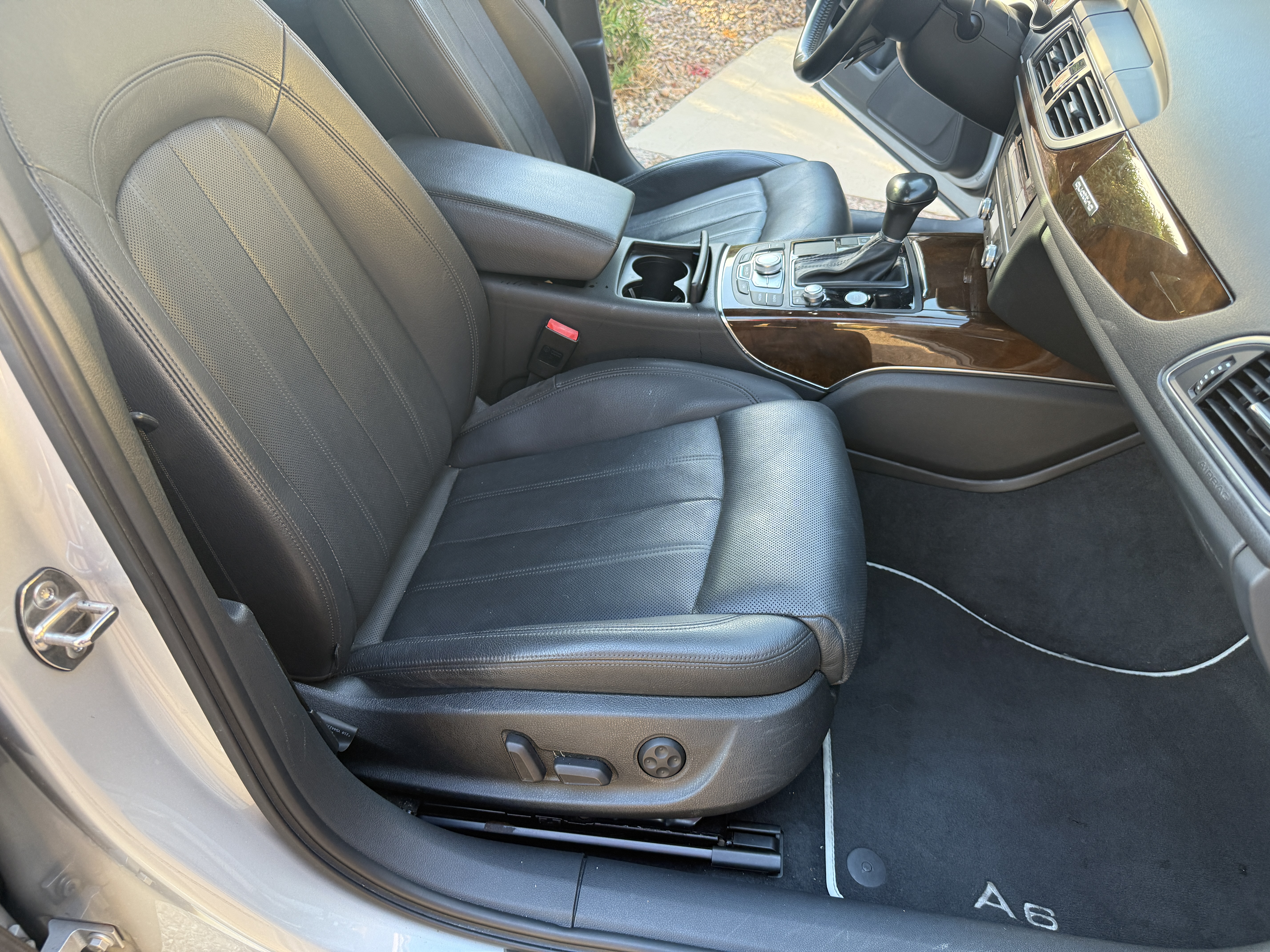 Used 2015 Audi A6 3.0T Prestige w/ Prestige Package AWD/4WD image 28