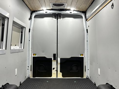 Used 2020 Ford Transit 350 148 High Roof Extended image 20